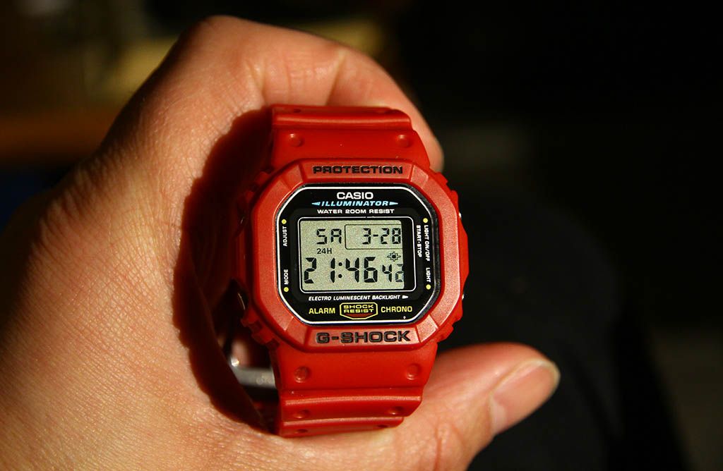 g shock red bull price